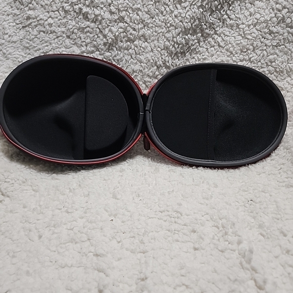 Powercase Smatree Bluetooth Headphones Powercase. Case Only. - Picture 3 of 8